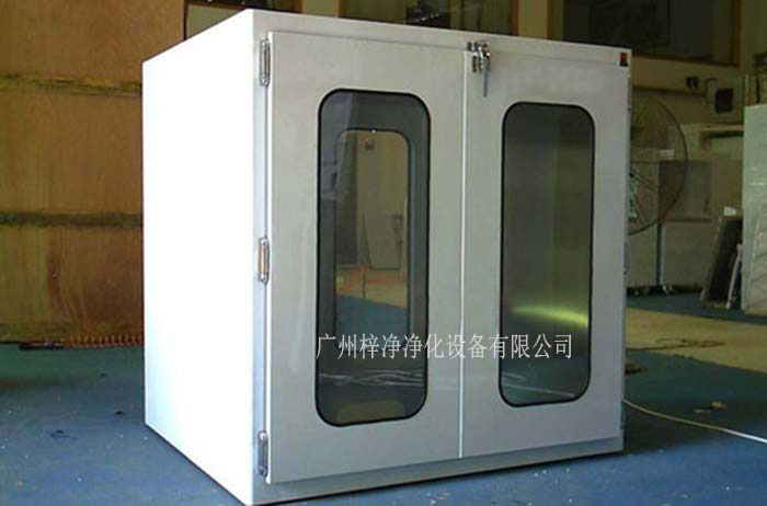 落地式雙門傳遞窗產(chǎn)品實(shí)拍圖